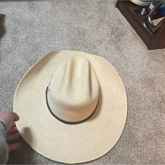 Cowboy hat - Picture 3 of 6